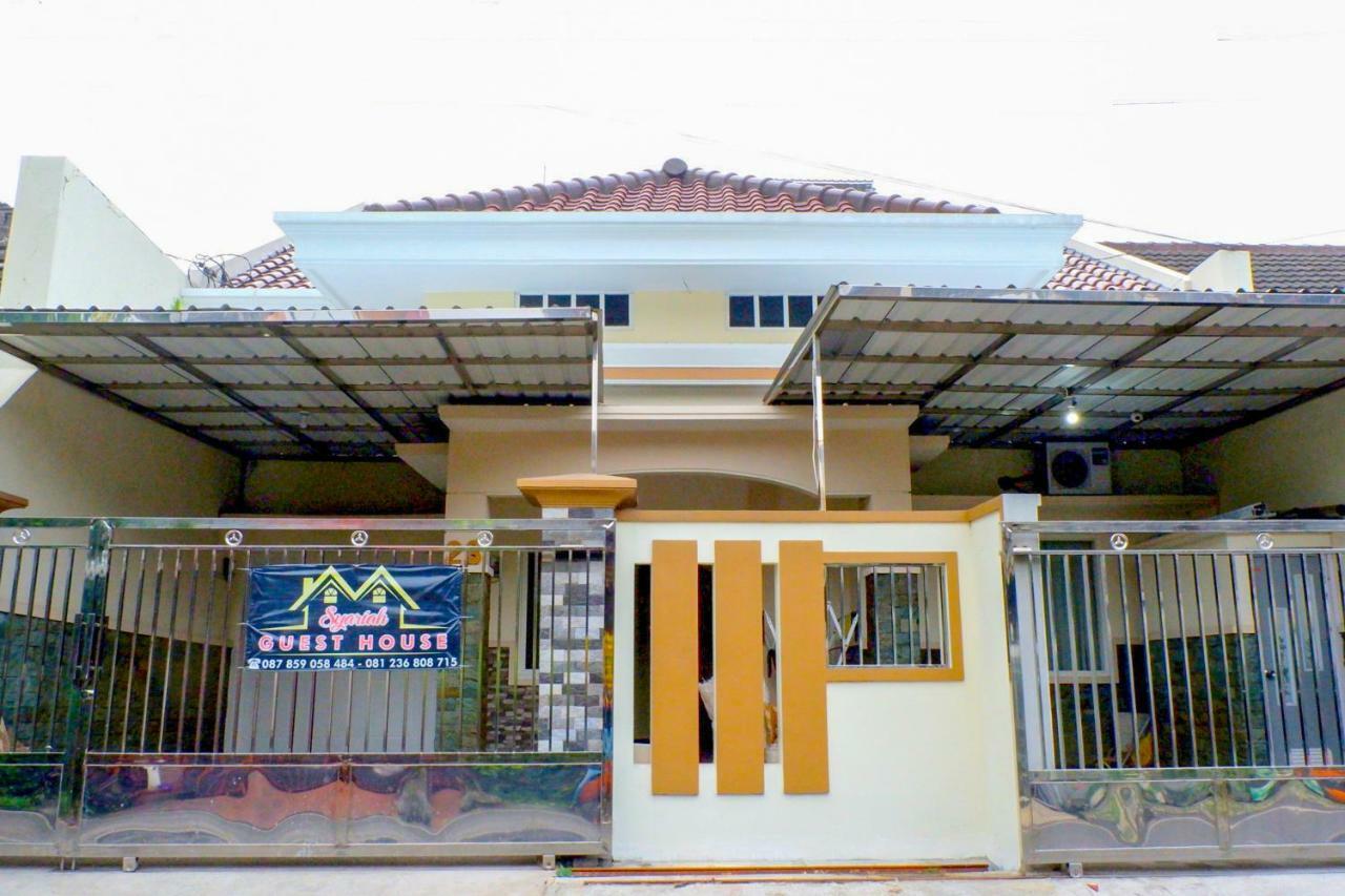Oyo 314 Emas 23 Guest House Syariah Malang Zewnętrze zdjęcie