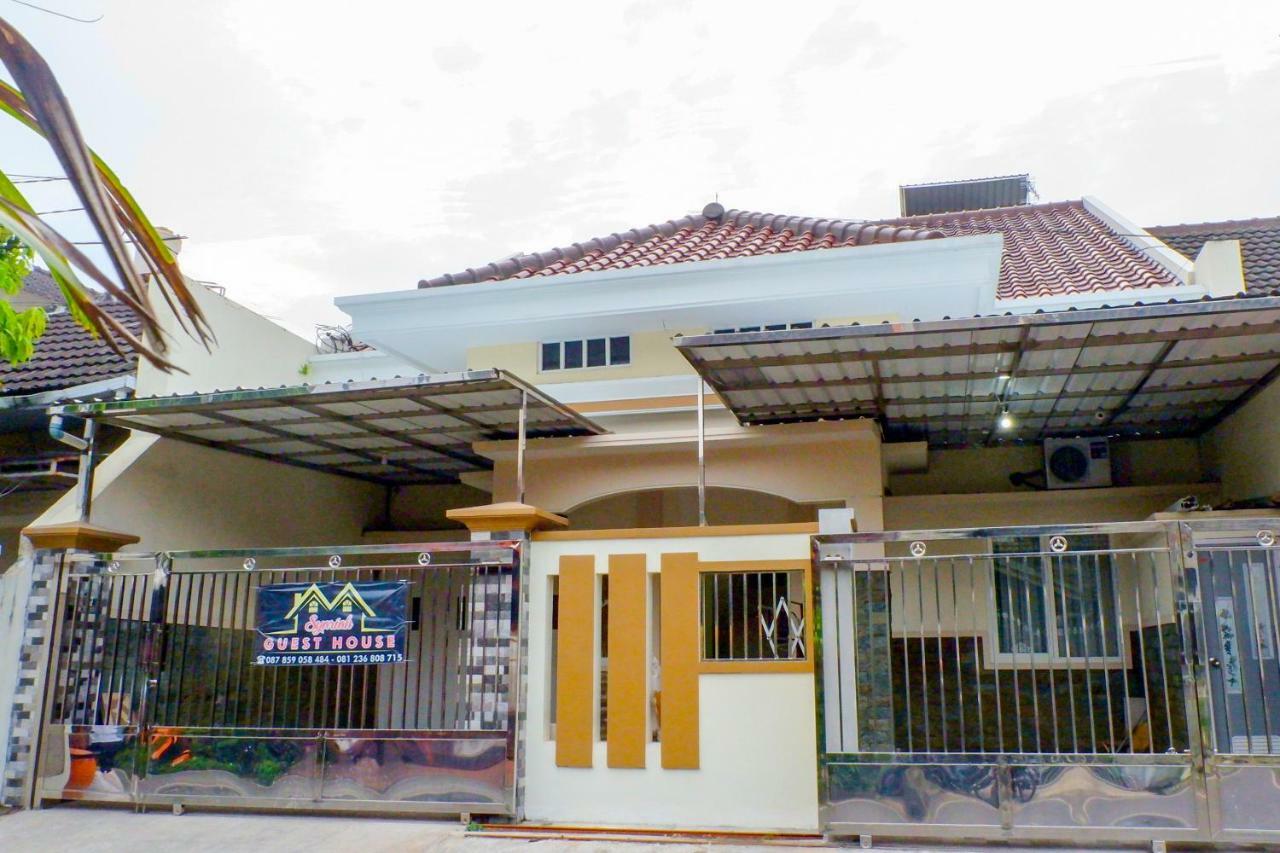 Oyo 314 Emas 23 Guest House Syariah Malang Zewnętrze zdjęcie