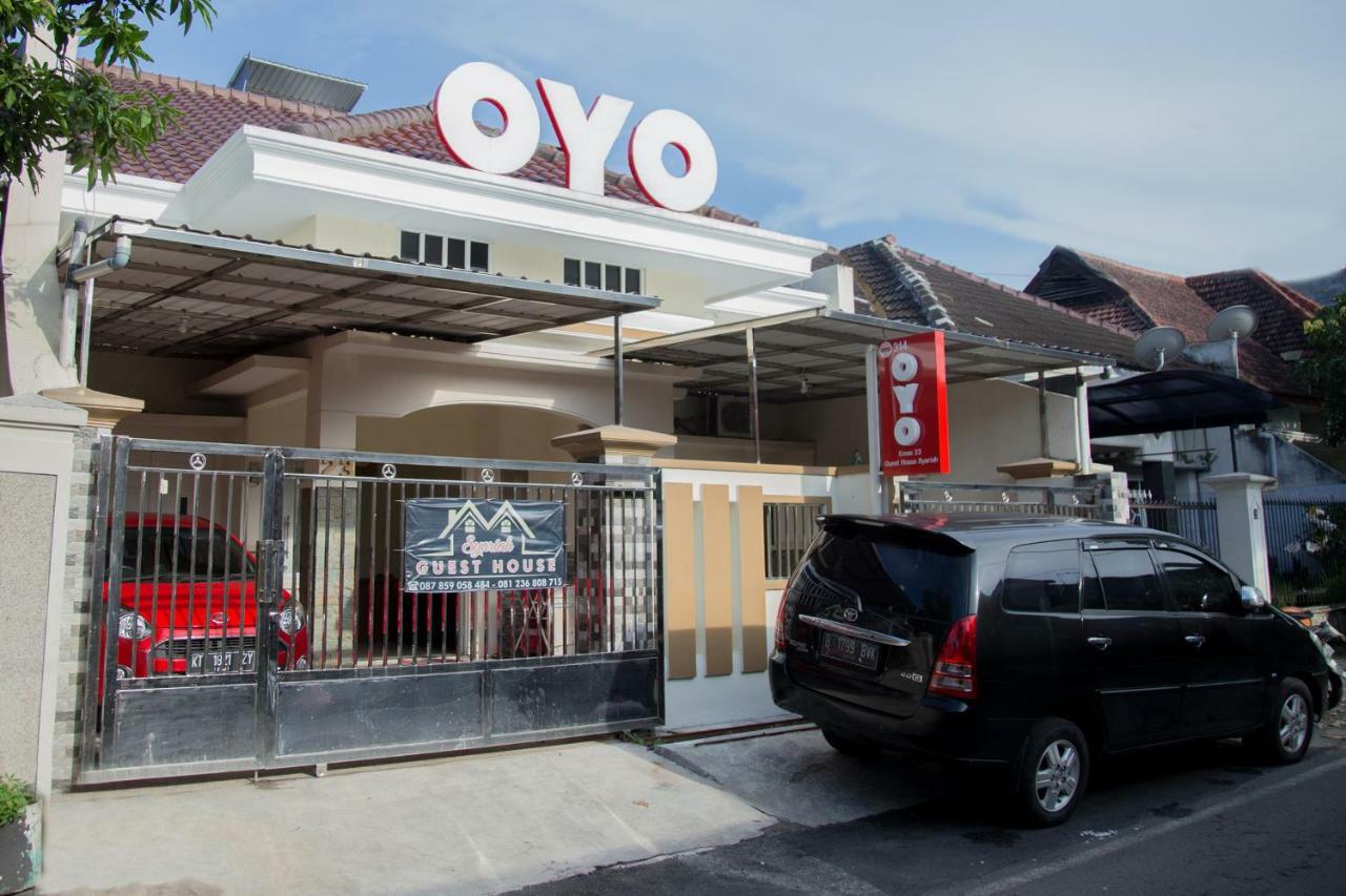 Oyo 314 Emas 23 Guest House Syariah Malang Zewnętrze zdjęcie
